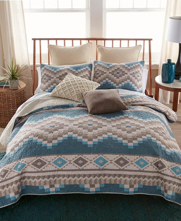 Donna Sharp Desert Point Quilt Sets