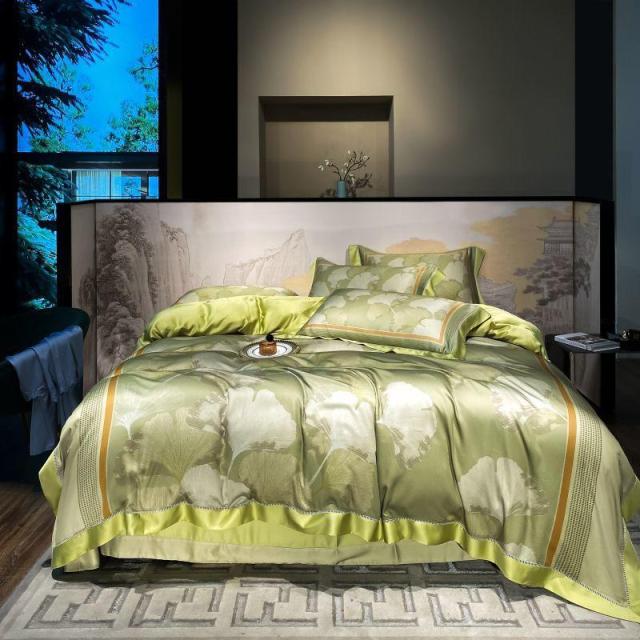 Refined Bed Linen Set