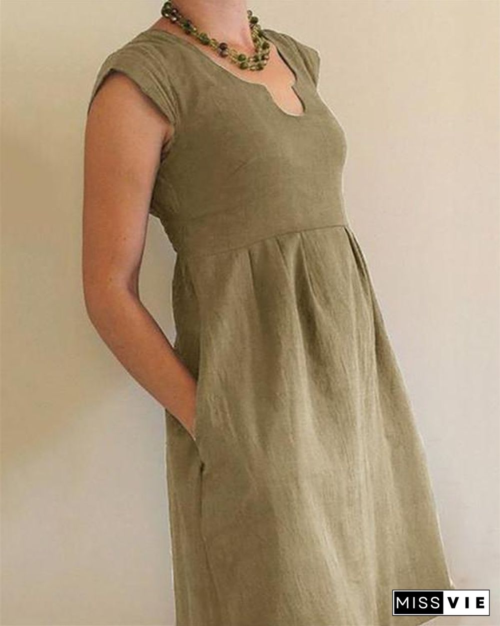 Solid Paneled U-neck Casual Pockets Midi Dress