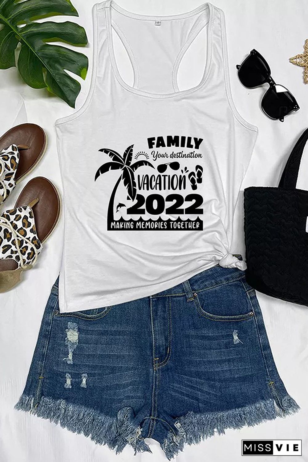 Family Vacation 2022 Graphic Tank Top Wholesale