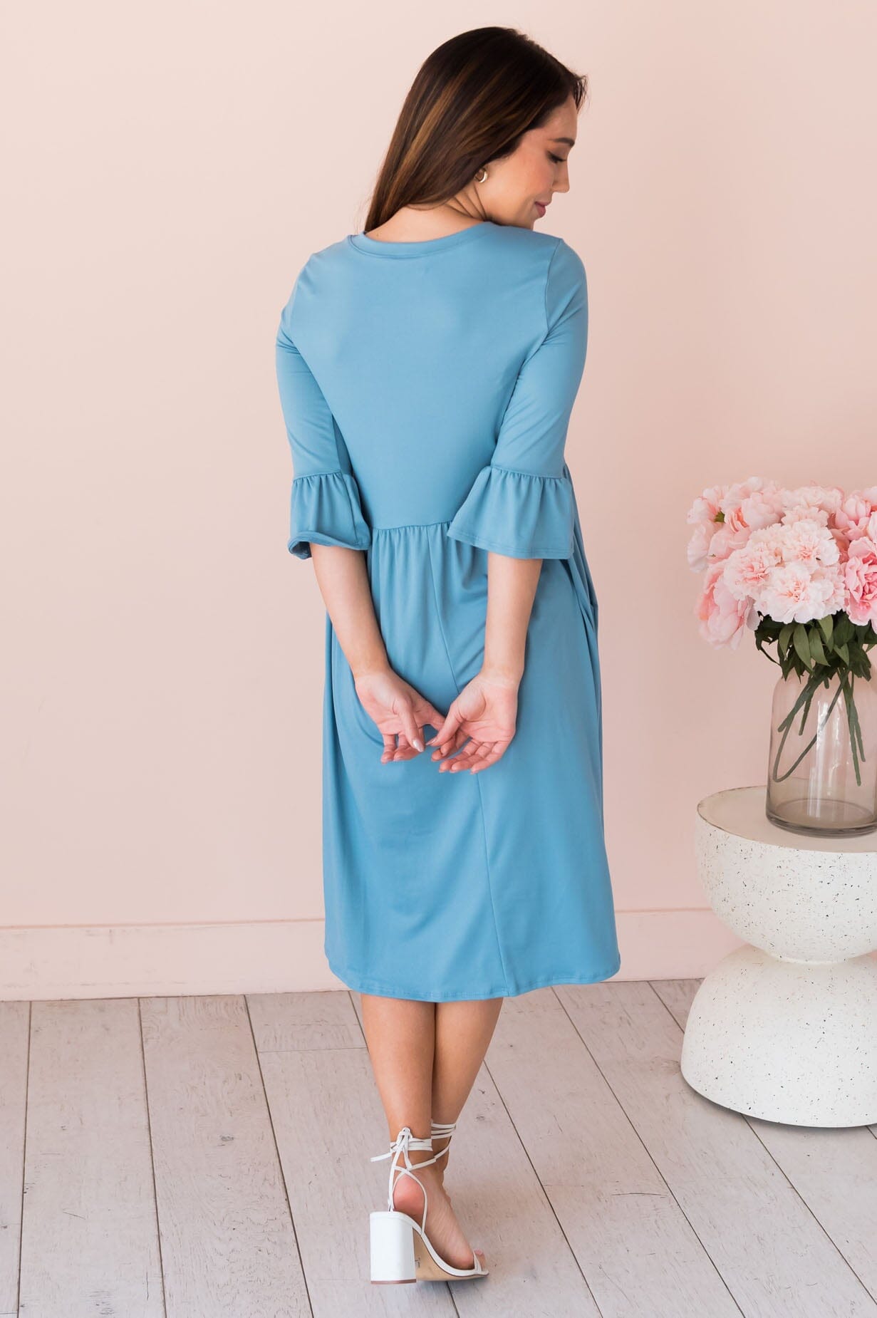 Zadie gray steel blue trumpet sleeves round neck dress