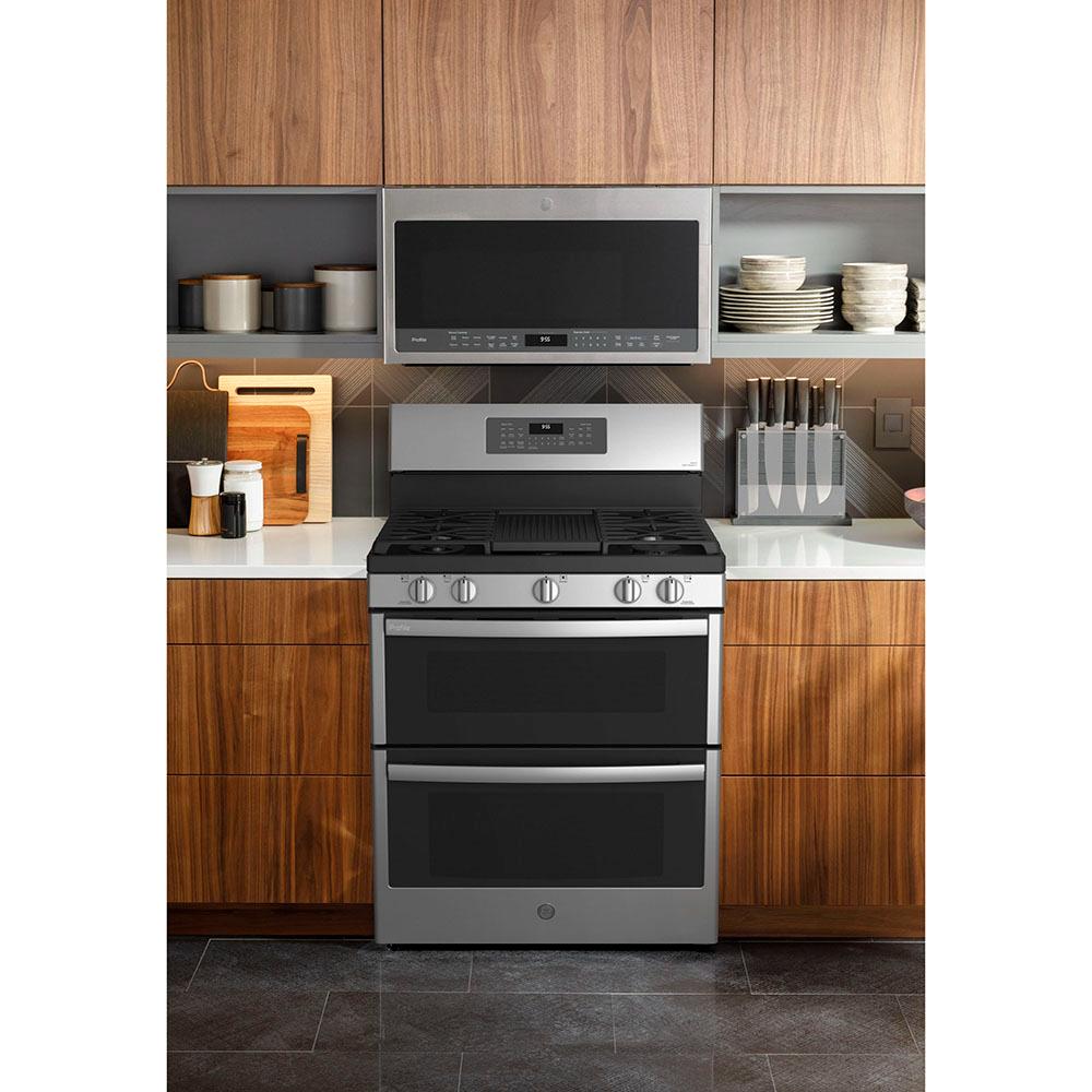 GE Profile 30-inch Freestanding Gas Range with True European Convection Technology PCGB965YPFS