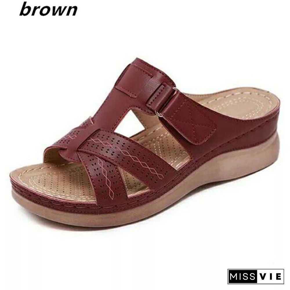 Women's Fashion Retro Sandals And Slippers Buckle Slippers Comfortable Family Beach Slippers Wedges Plus Size Slippers