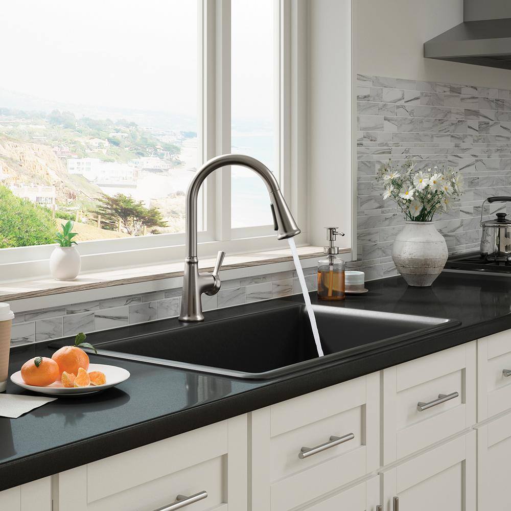 KOHLER Tyne Single-Handle Pull-Down Sprayer Kitchen Faucet in Vibrant Stainless K-R21415-VS