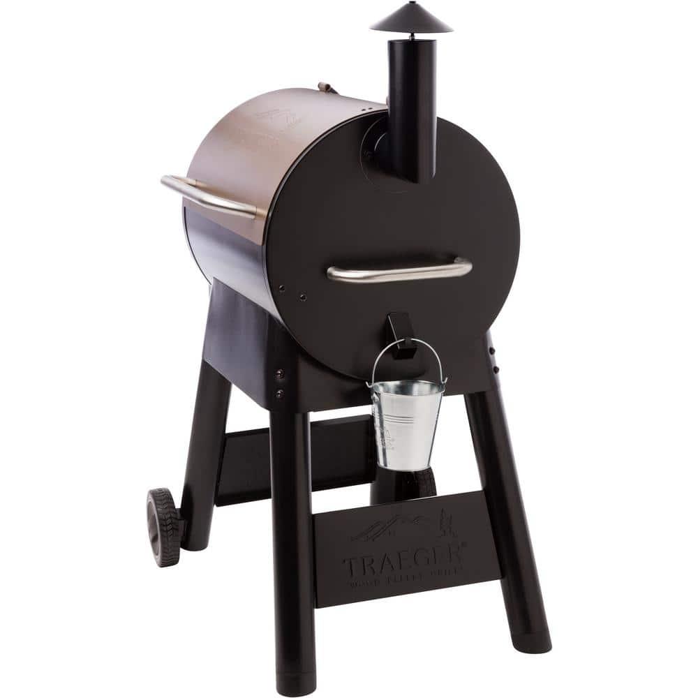 Traeger Pro Series 22 Pellet Grill in Bronze