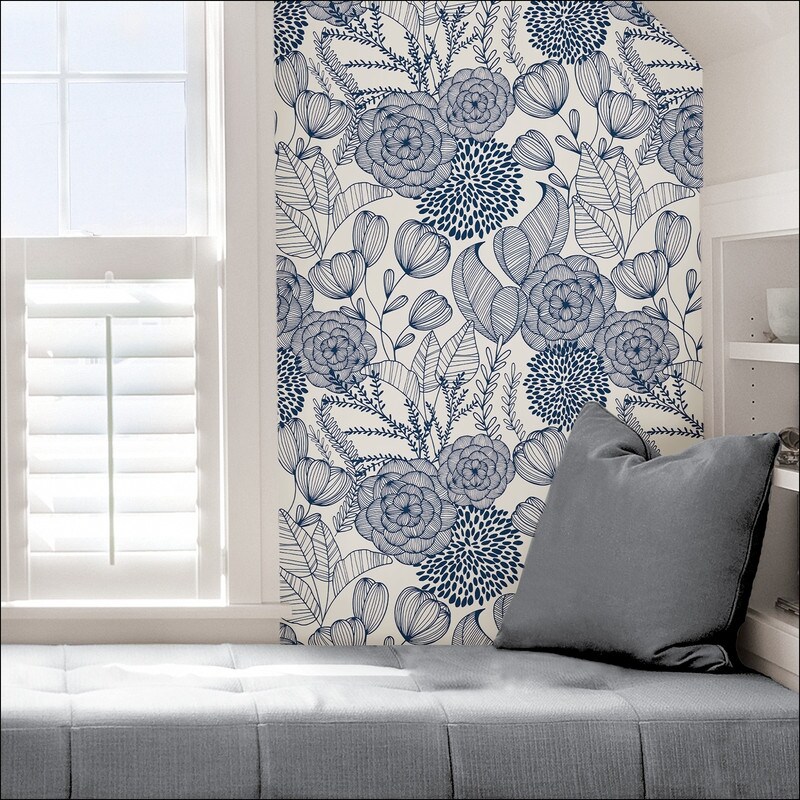 Navy/ White Secret Garden Floral Pattern Peel and Stick Wallpaper   216in x 20.5in x 0.025in