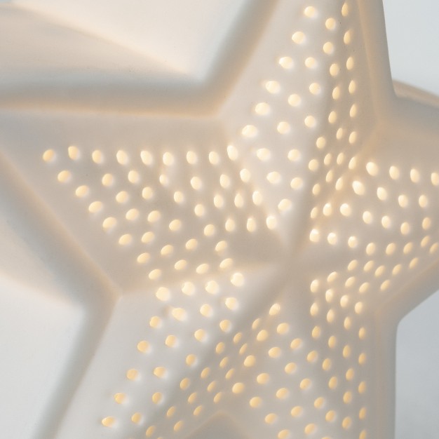 Sullivans Illuminated Star Taper Holder White 4 quot h Ceramic