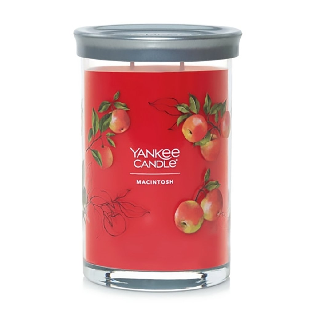 Yankee Candle  Signature Large Tumbler Candle in Macintosh