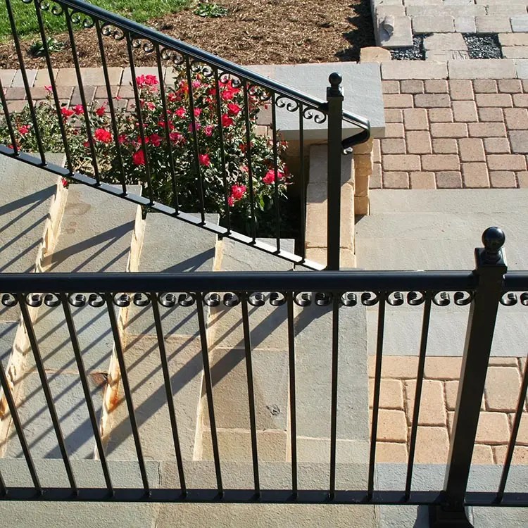 Professional manufacturer supply wrought iron gate and fence  cheap wrought iron fence new design