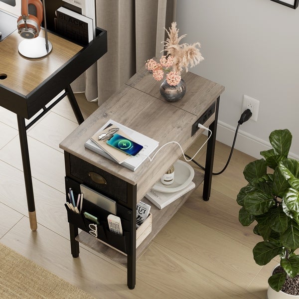 End Table with Charging Station， Side Table and Nightstand with USB Ports and Outlets