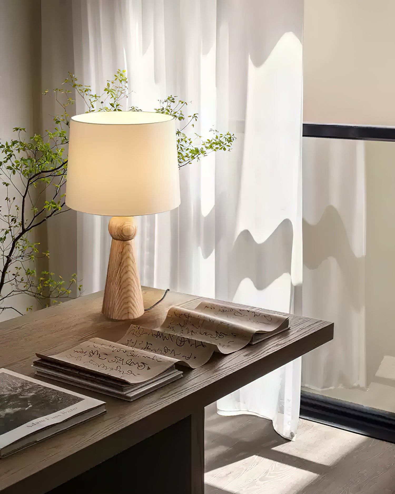 Bella Table Lamp