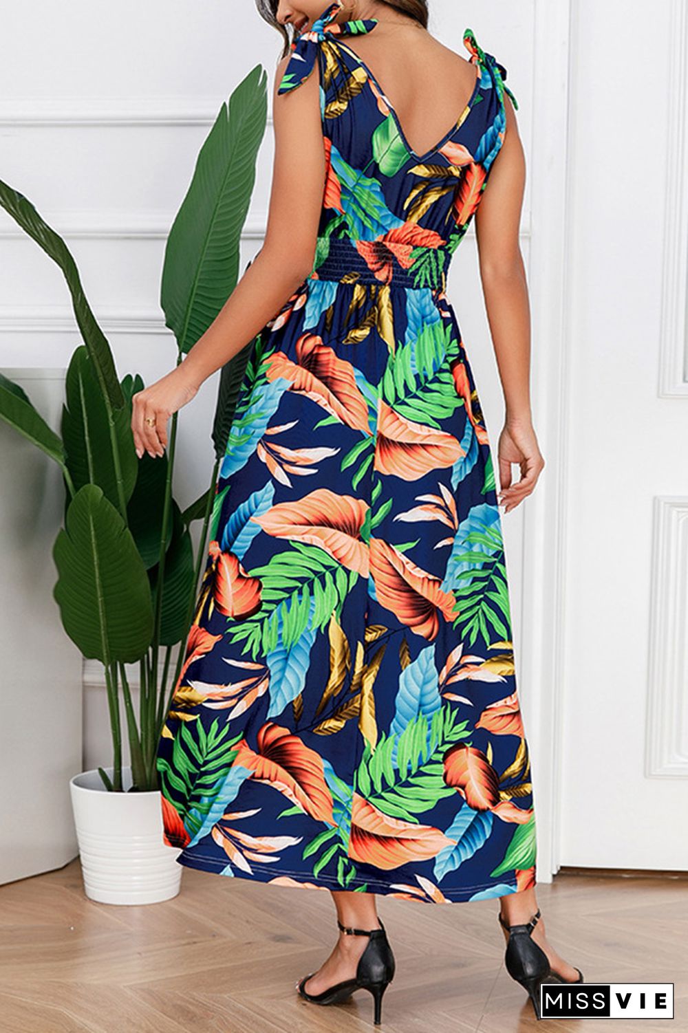 Palm Leaf Print Sleeveless Long Dress