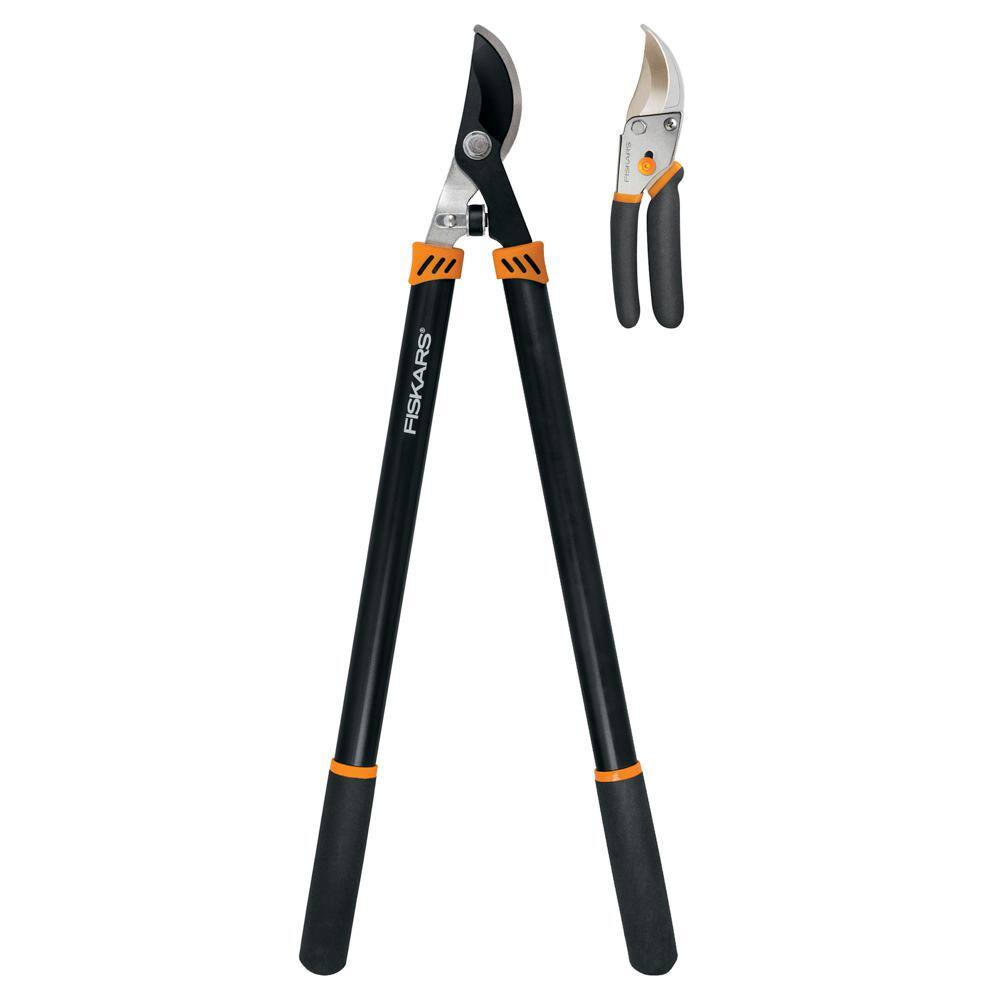 Fiskars 2-Piece Pruner Set with 28 in. Bypass Lopper and 5.5 in. Bypass Pruner 1067030