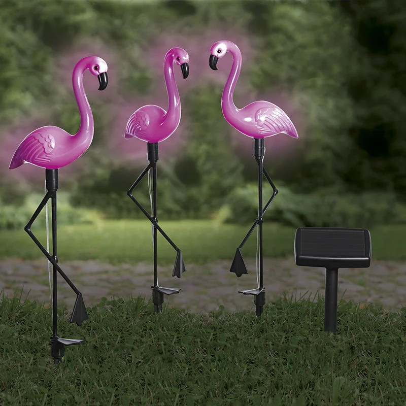 Fashionable Flamingo Solar Garden Lights Factory Supply Wedding Garden Decoration With Solar Panel Low Price Resin Garden Decor