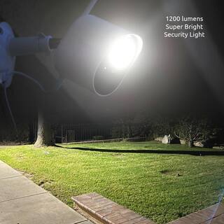 Toucan Floodlight Security Camera Home Surveillance 1080P 2.4Ghz Wi-Fi and Super Bright Light TSLC10WU