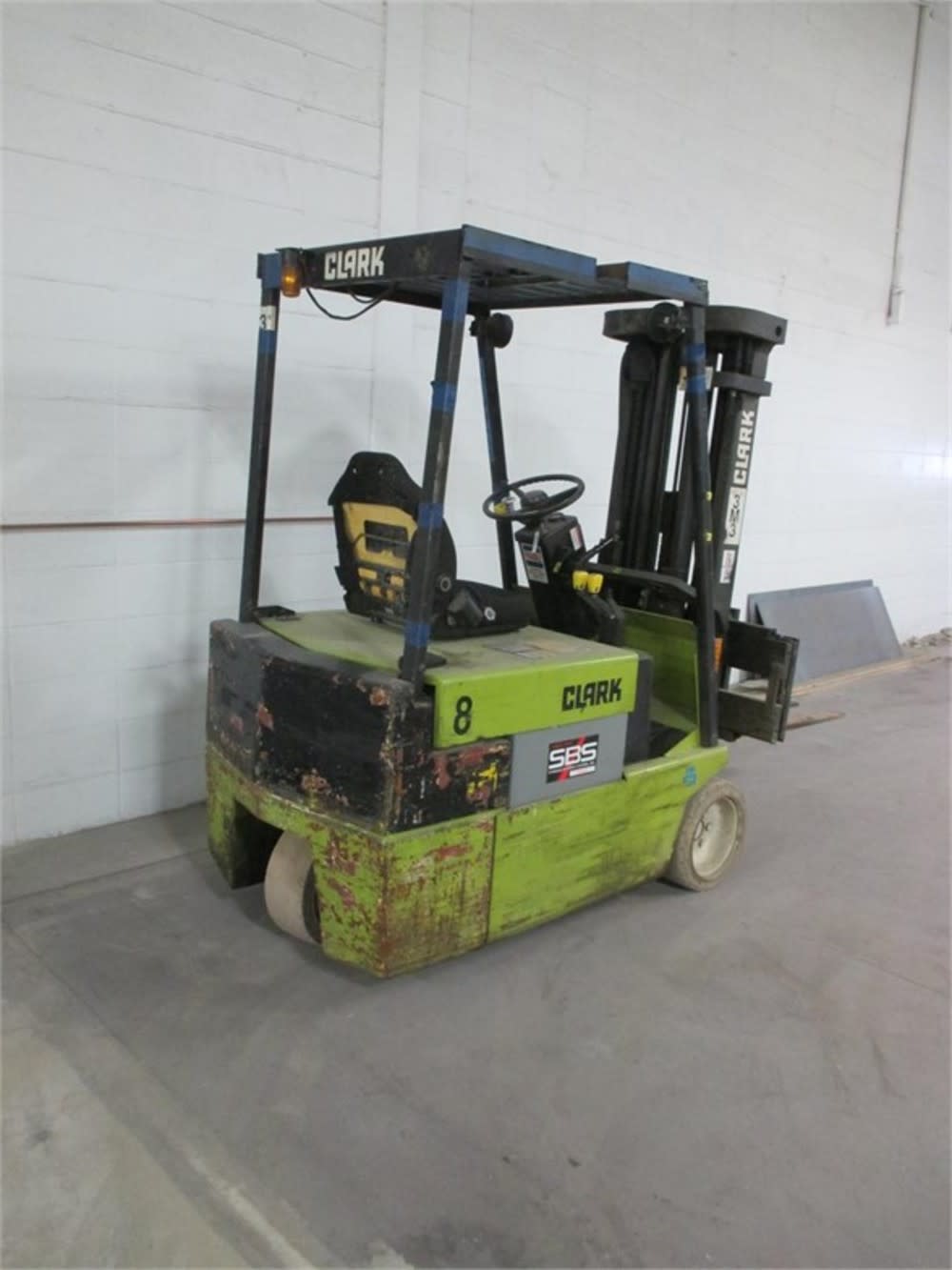 Clark Forklift 5000# Capacity 36V Electric TM25 ; Used ;