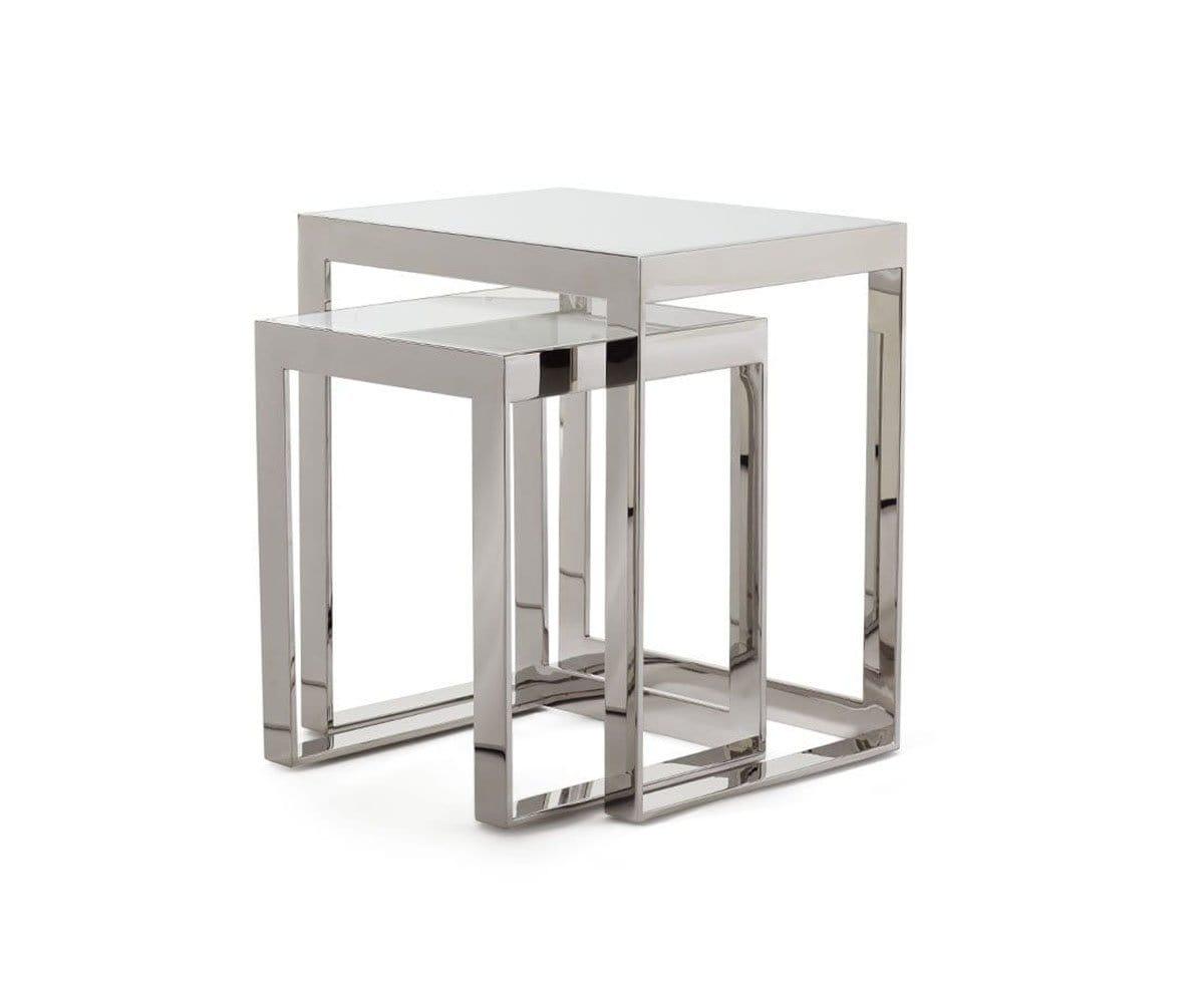 Svante Nesting Tables