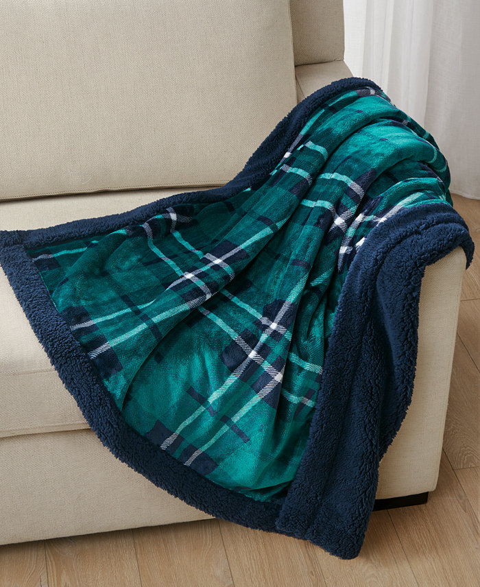 Charter Club Plaid Plush Reversible Sherpa Throw， 50