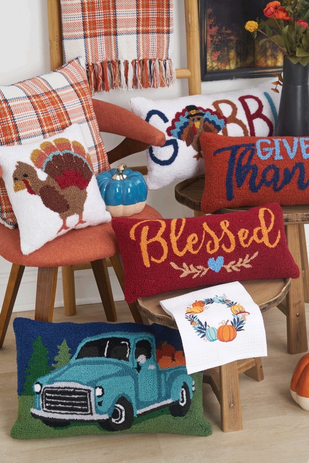 C amp f Home Give Thanks Hooked Pillow