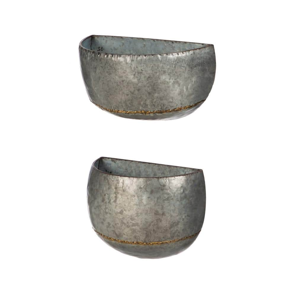 Evergreen Silver Metal Wall Planters， (Set of 2) 8PMTL053