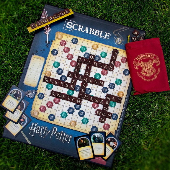 USAopoly USO SC010 400 C World Of Harry Potter Scr...
