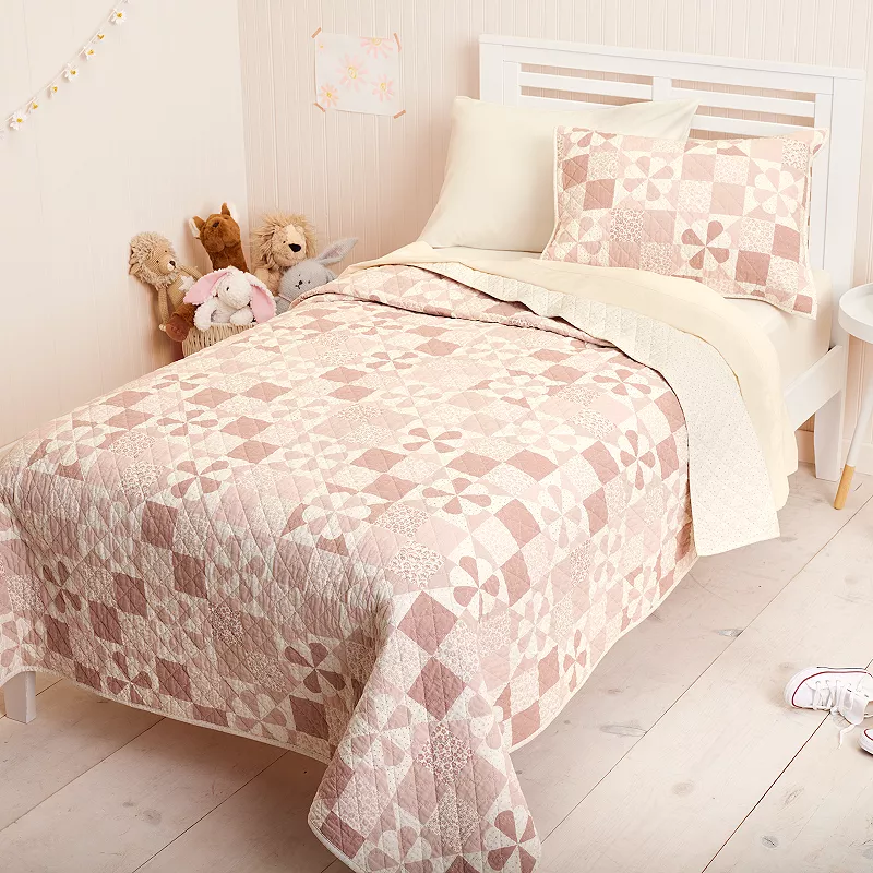 Little Co. by Lauren Conrad Prairie Patchwork Quilt Set