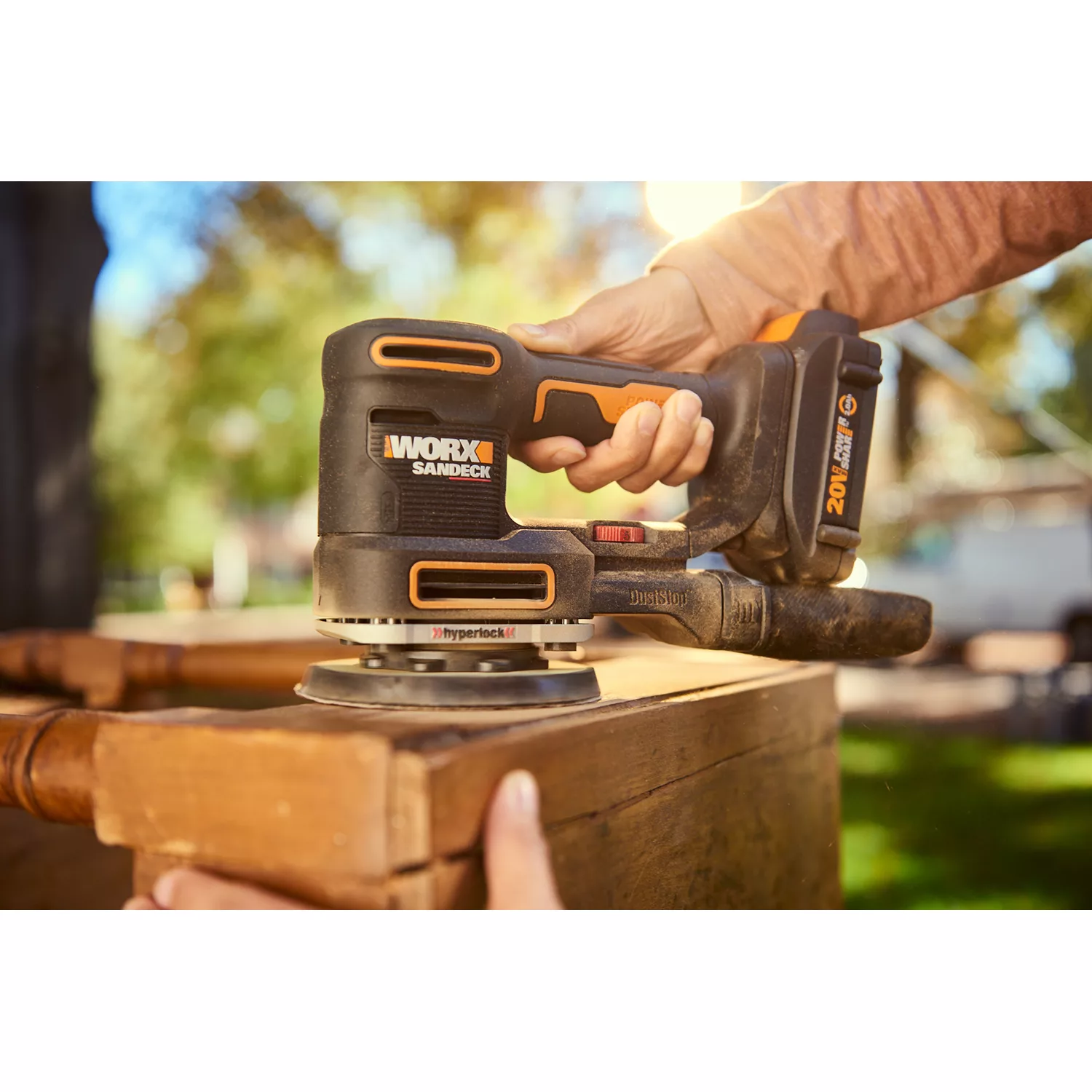 Worx 20V Power Share Cordless Sandeck 5-in-1 Multi-Sander 2