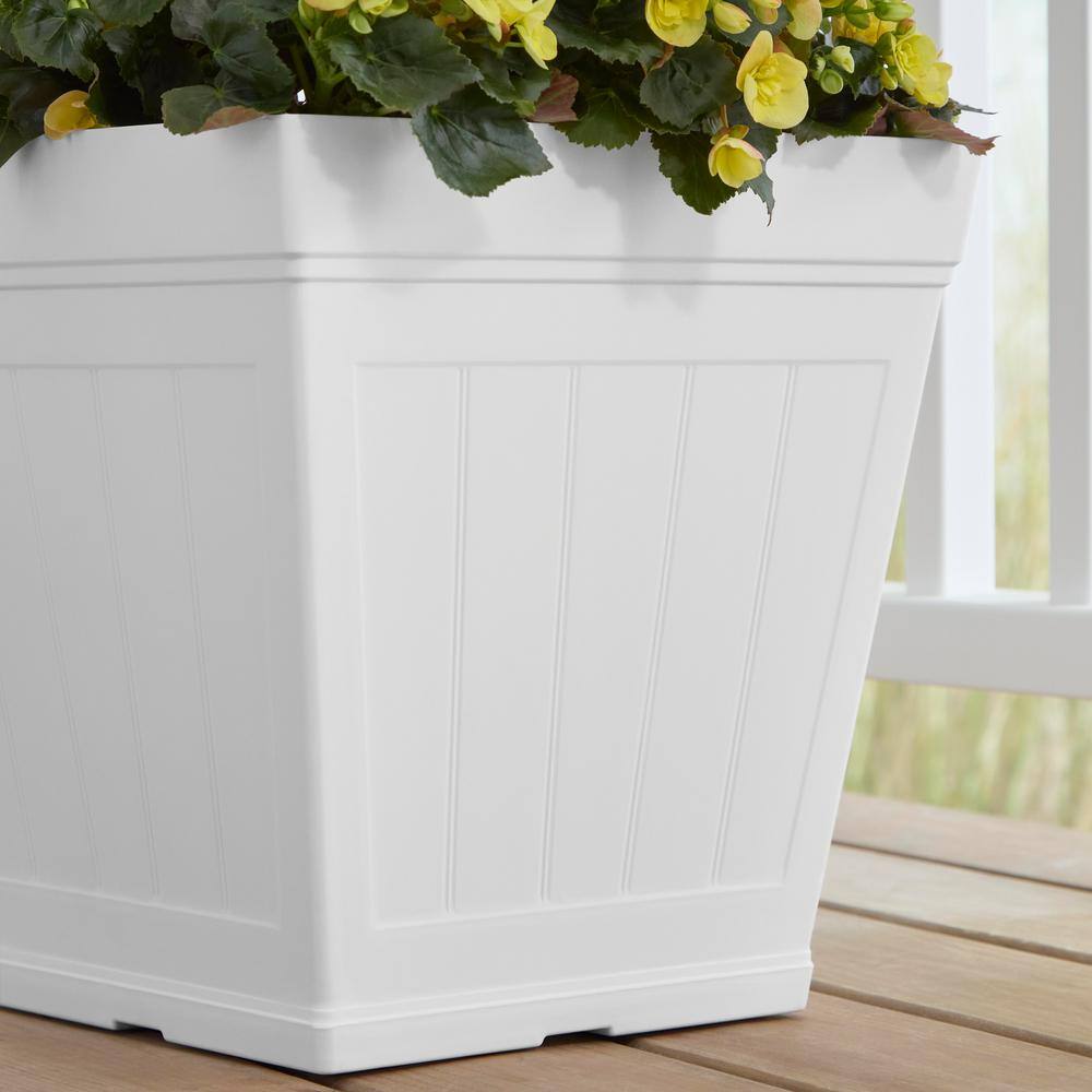 Vigoro 14.1 in. Eden Large White Resin Square Planter (14.1 in. L x 14.1 in. W x 14 in. H) HD1423D-089S