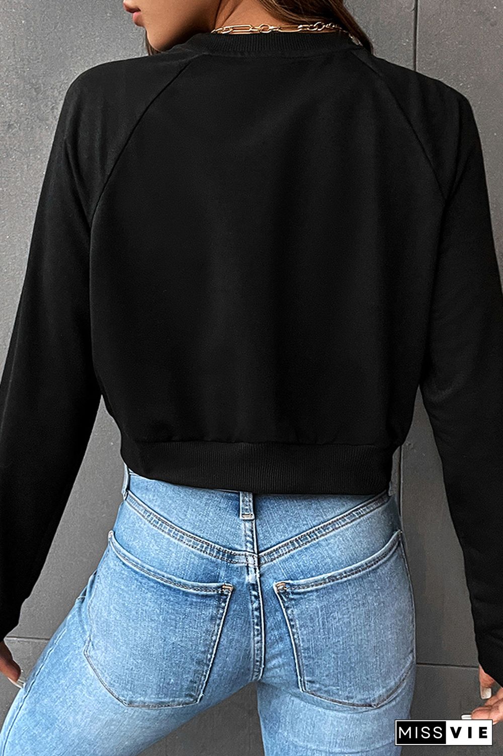 Black Pullover Short Sweatshirt