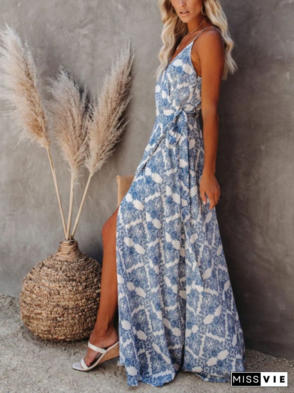 Sweet V Neck Slit Print Suspender Maxi Dress P15835