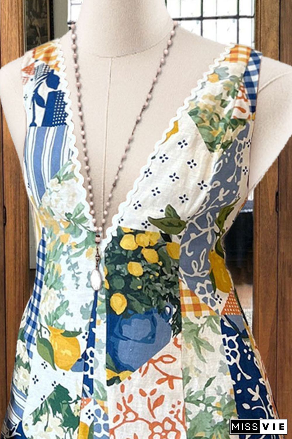 Retro Sleeveless V-neck Printed Dress