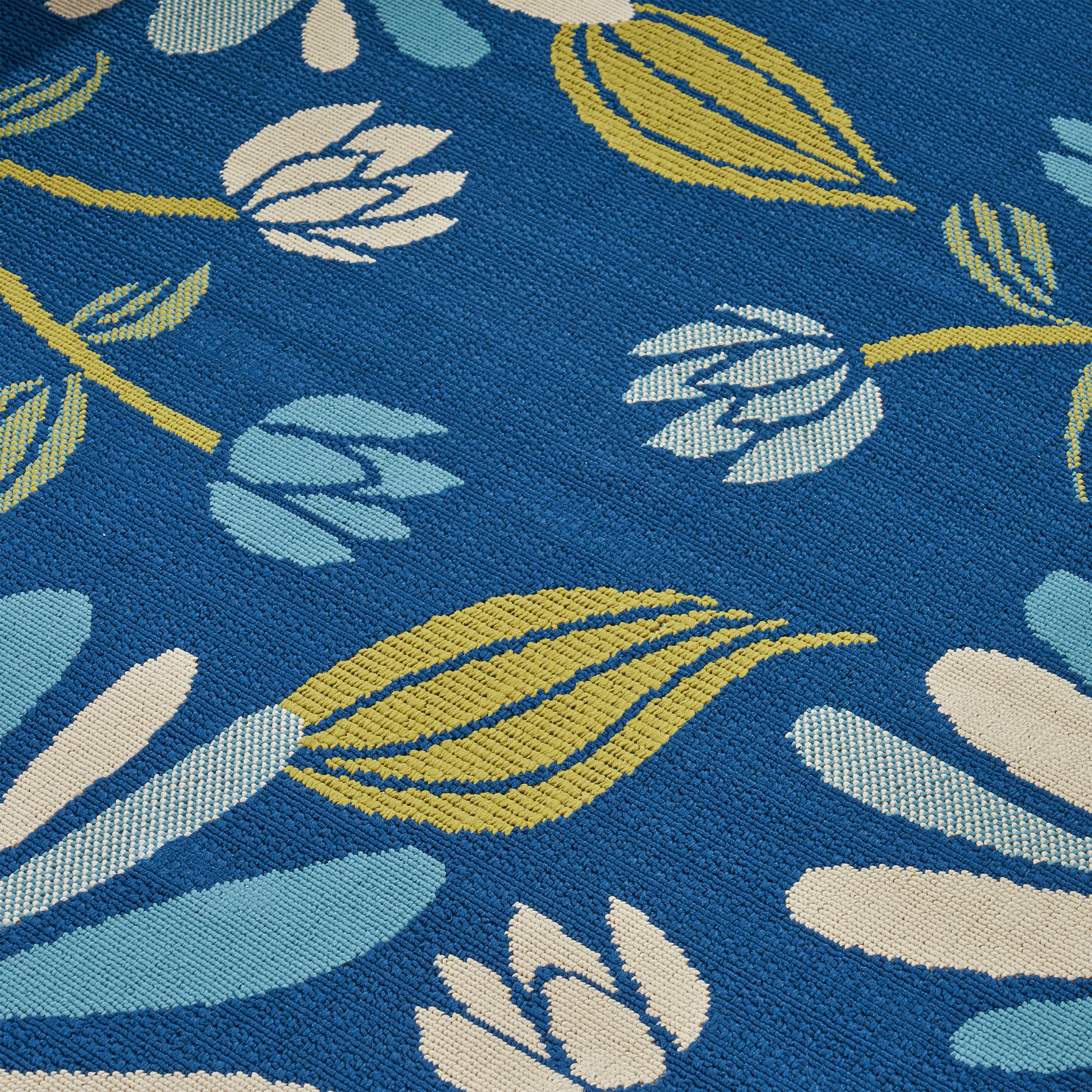 Louise Outdoor Floral Area Rug