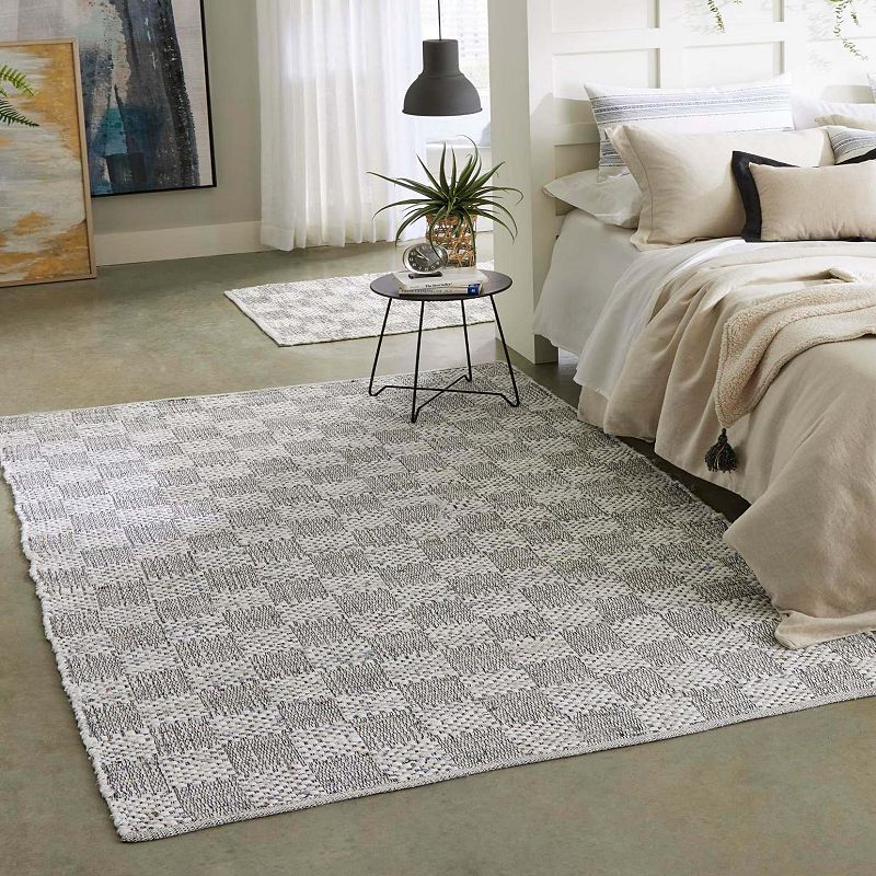 Unique Loom Checkered Chindi Rug