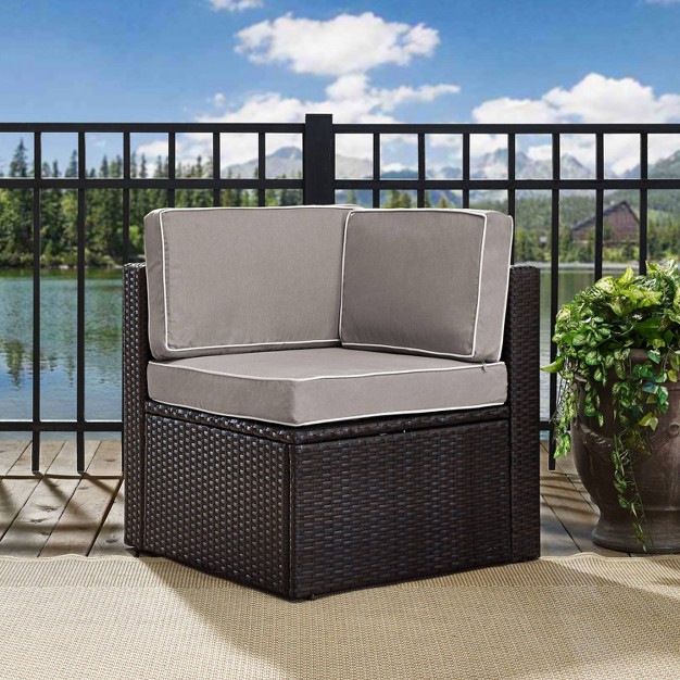 Palm Harbor Outdoor Wicker Corner Chair Gray Crosley