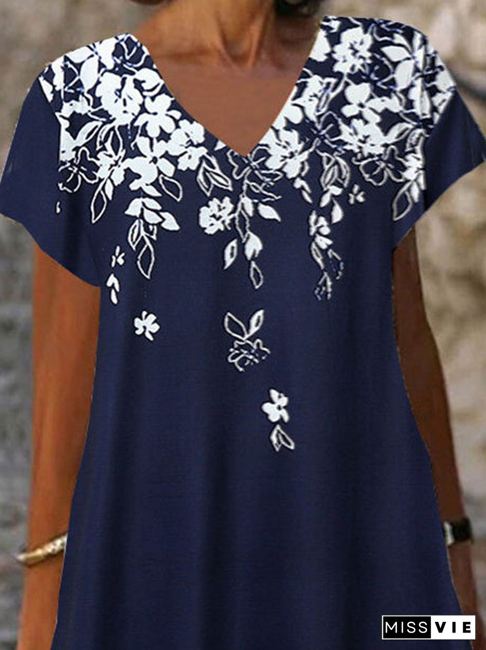 Women's Blue V-Neck Short Sleeve Graphic Floral Printed Midi Dress