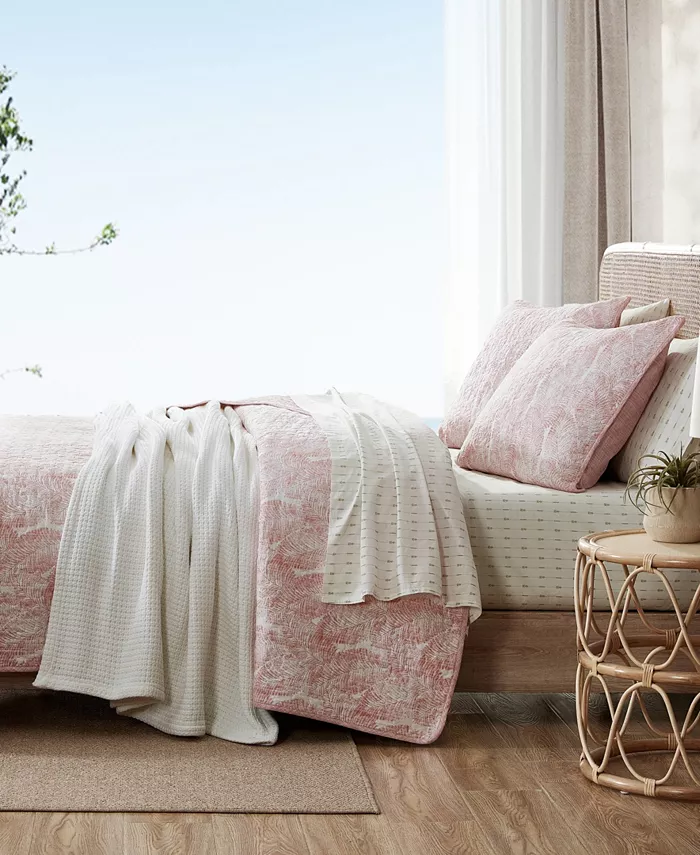 Tommy Bahama Home Distressed Water Leaves Cotton Reversible 3 Piece Quilt Set， Full Queen