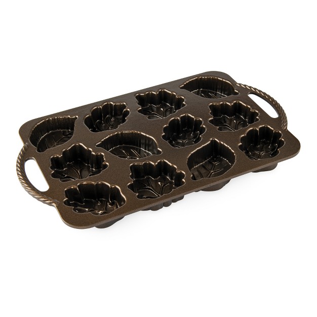 Nordic Ware Leaflettes Cakelet Pan