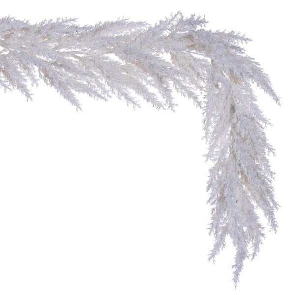 Vickerman 48 Ivory Artificial Pampas Grass Garland.