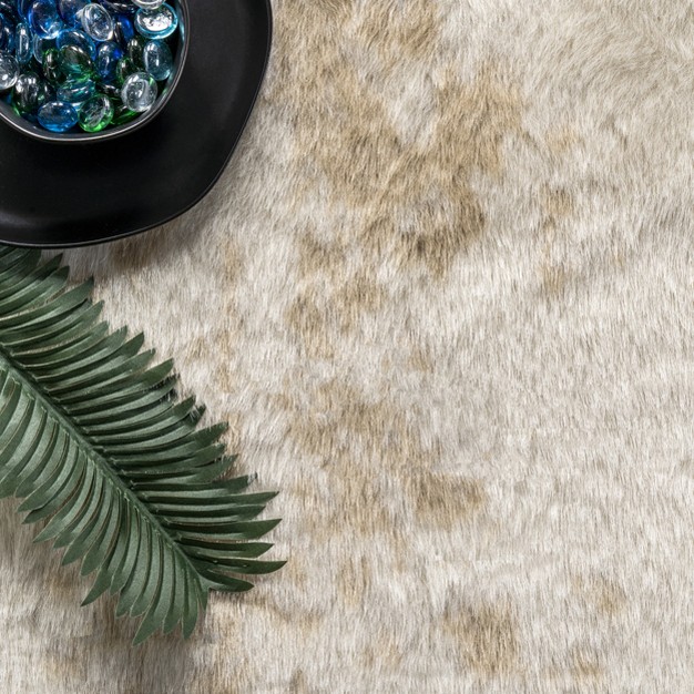 Nuloom Marcia Machine Washable Faux Cowhide Area Rug