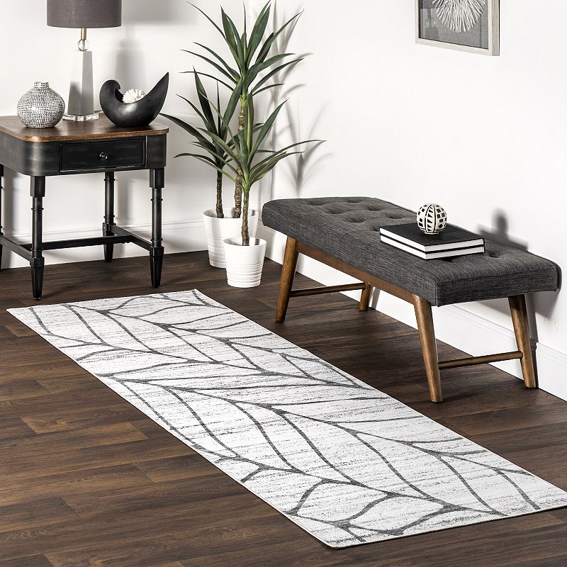 nuLOOM Lanette Abstract Leaves Area Rug