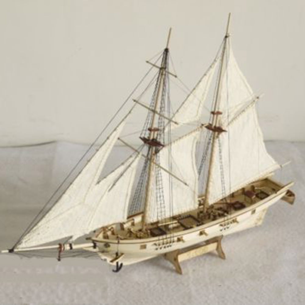 Carevas DIY Model Kits， Ship Assembly Model，Wooden Sailing Boat Scale Model Toys Gifts for Kids Adults