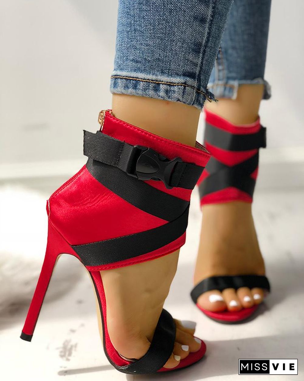 Splicing Bandage Peep-toe High Heeled Sandals