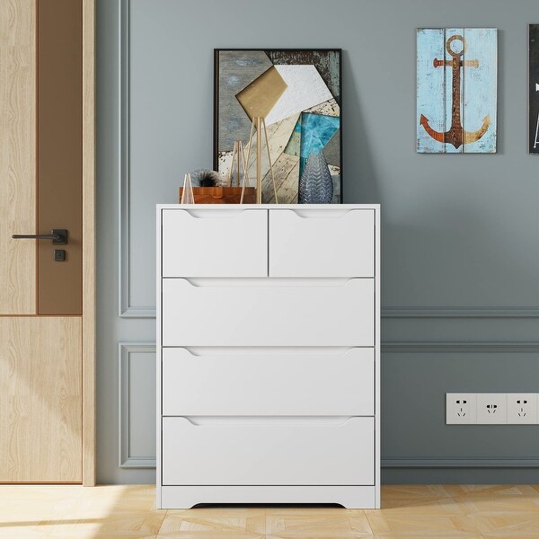 Modern 5 Drawer Dresser， Chest of Drawers with Storage， Wood Clothing Organizer with Cut-Out Handles， Accent Storage Cabinet - - 37668294