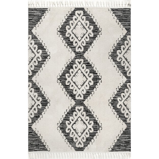 Nuloom Kylee Soft Shaggy Textured Tassel Area Rug