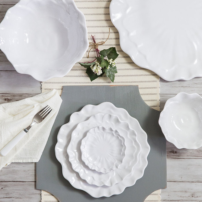 Q Squared Peony Melamine Dinnerware Collection