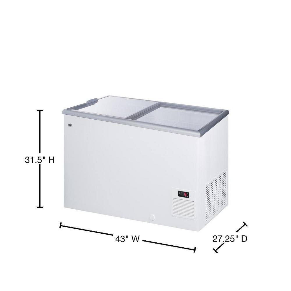 Summit Appliance 11.7 cu. ft. Manual Defrost Commercial Chest Freezer in White NOVA35W