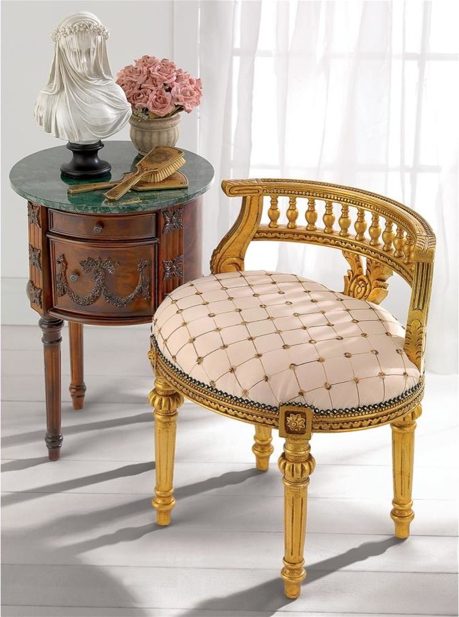 Mademoiselle Cezanne  x27s French Slipper Chair   Traditional   Armchairs And Accent Chairs   by Design Toscano  Houzz