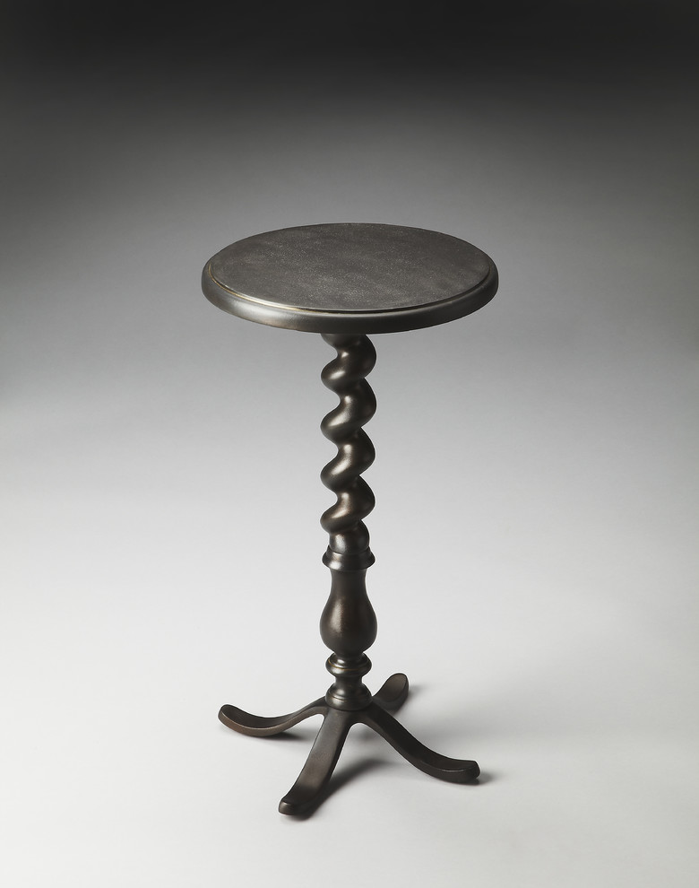 Kolmar Metal Accent Table  2667025   Traditional   Side Tables And End Tables   by ShopFreely  Houzz