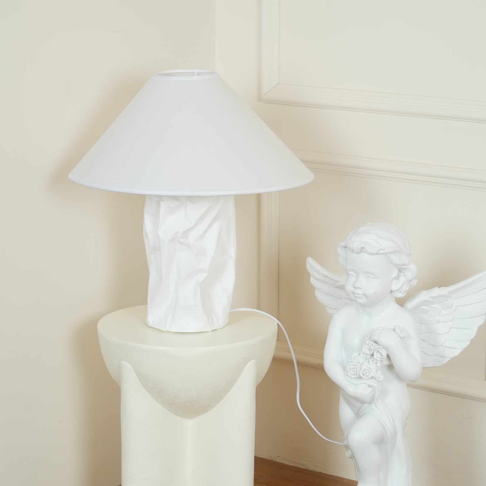 Lampampe Table Lamp