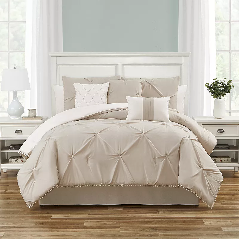 Pom-Pom Comforter Set